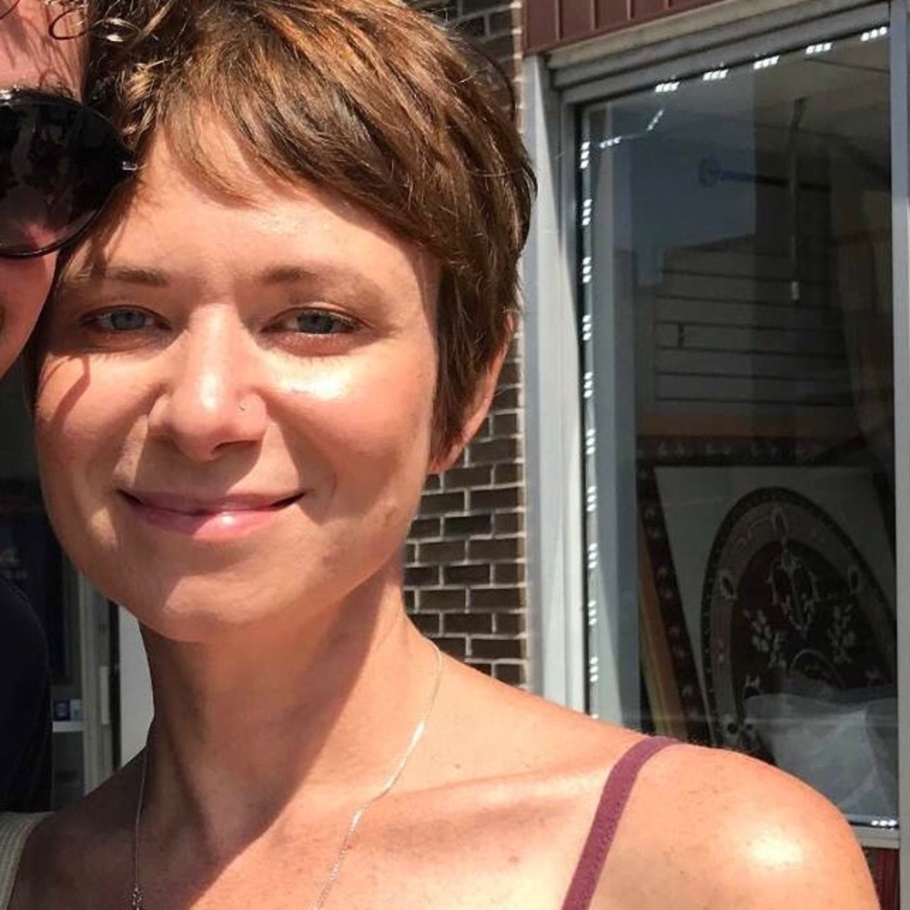 Meet your Posher, Caroline